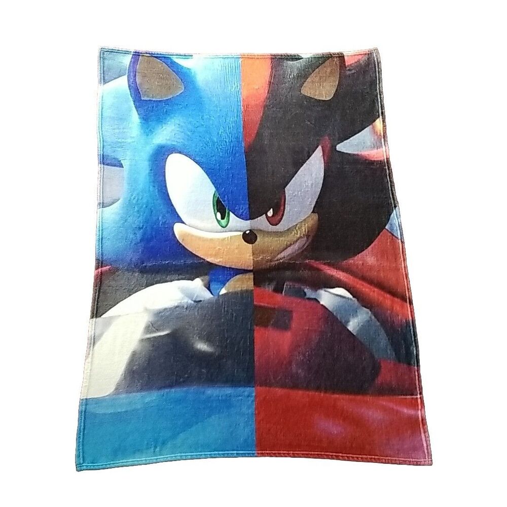 Vtg Sonic and Shadow Split Face Fleece Throw blanket 54"x 38" Sonic Racing
